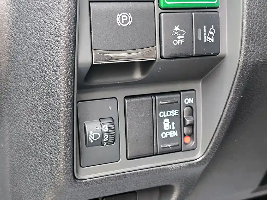 Honda Odyssey 2021 — фото 26