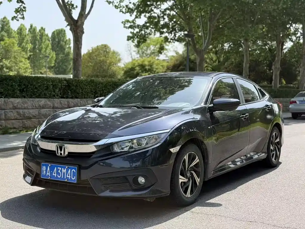 Honda Civic 2017 — фото 1