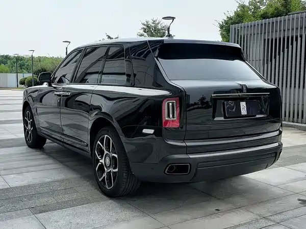 Rolls-Royce Cullinan 2022