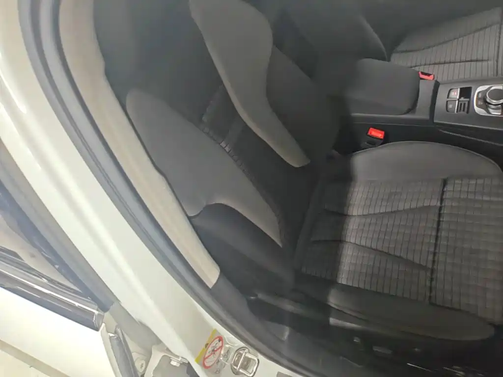 Audi A3 2018 — фото 25