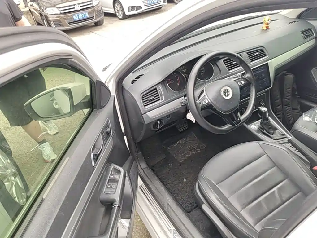 Volkswagen Gran Lavida 2017 — фото 16
