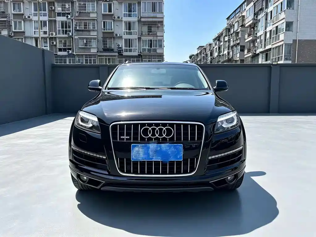 Audi Q7 2011