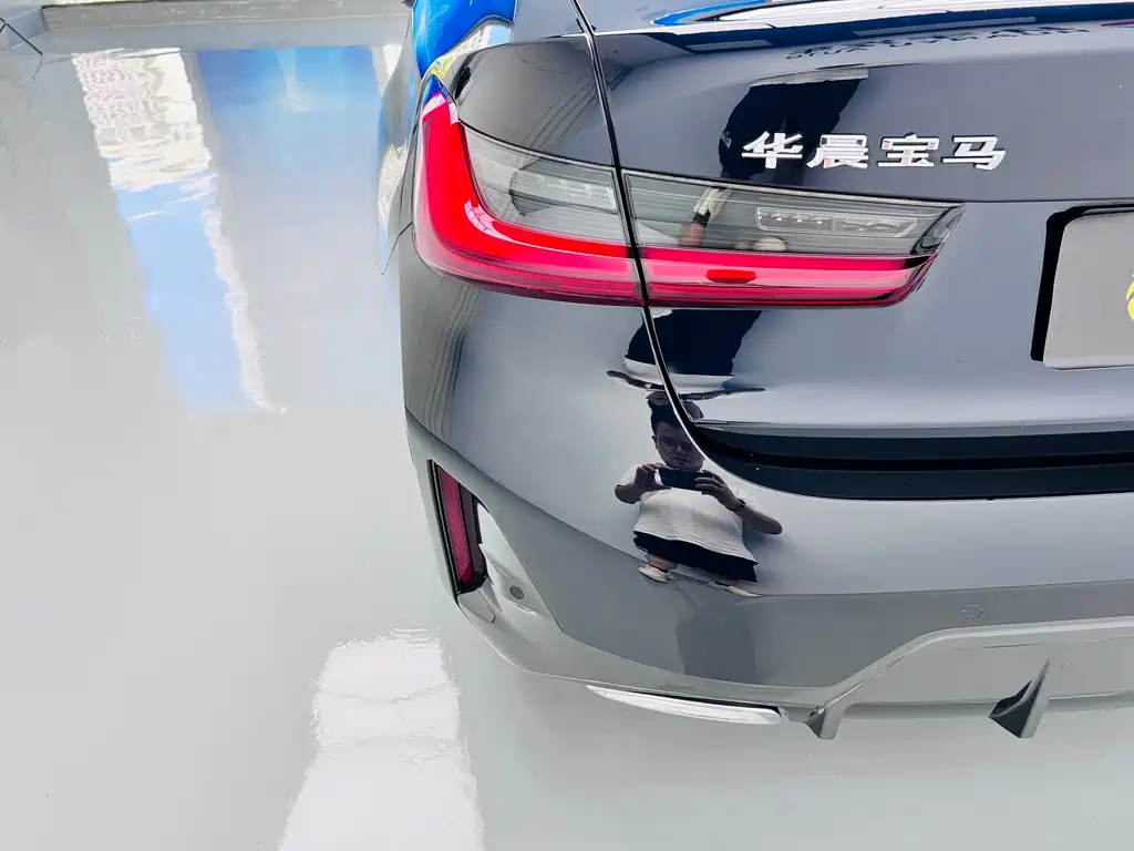 BMW 3 Series 2024