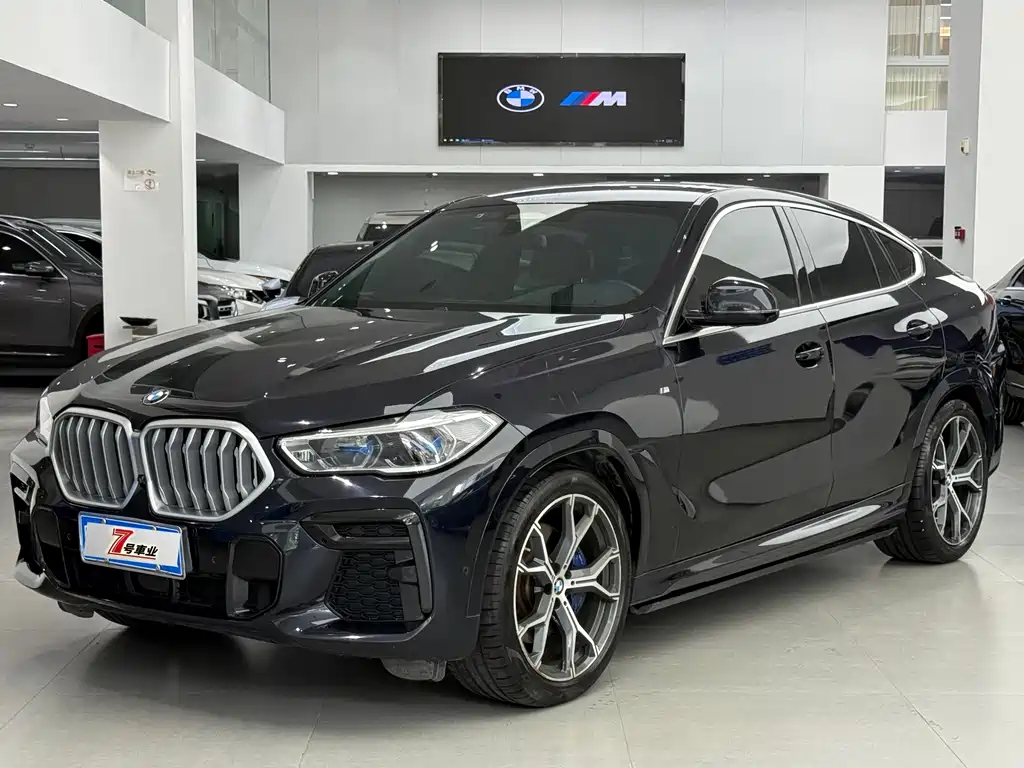 BMW X6 2022 — фото 1
