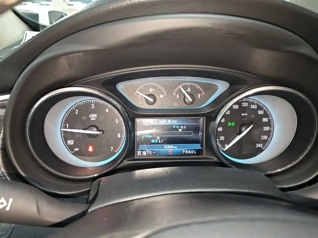 Buick Envision Plus 2016 — фото 12
