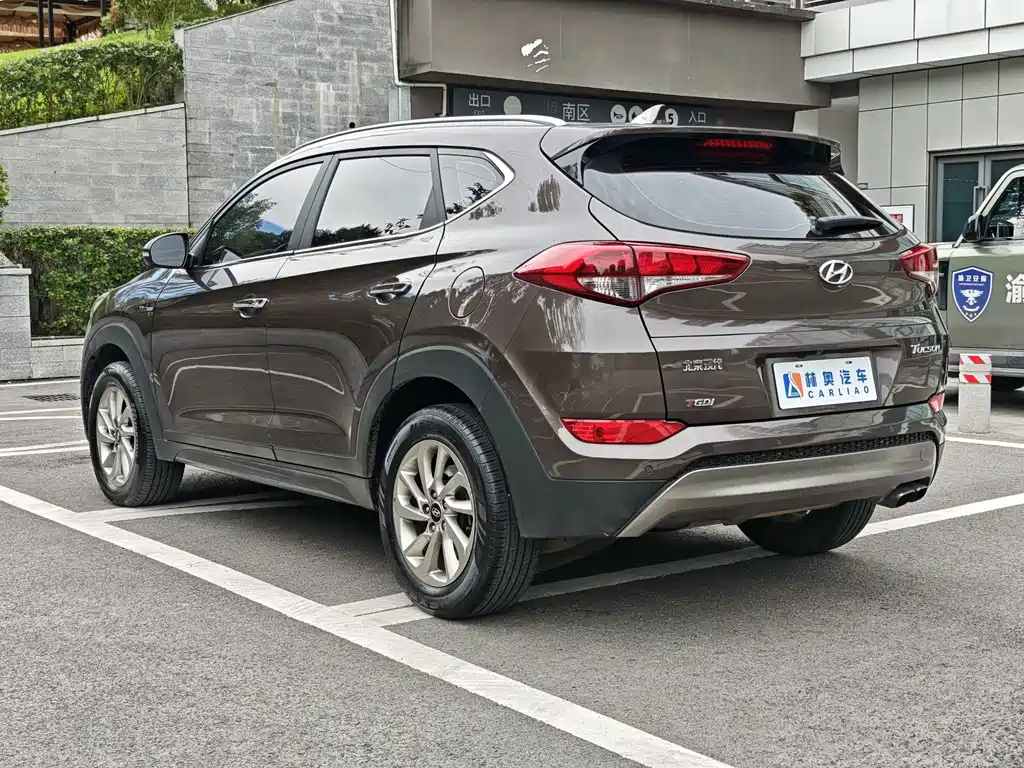 Hyundai Tucson 2015 — фото 5