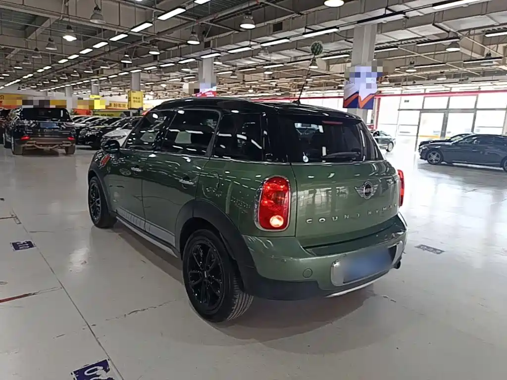 MINI Countryman 2016