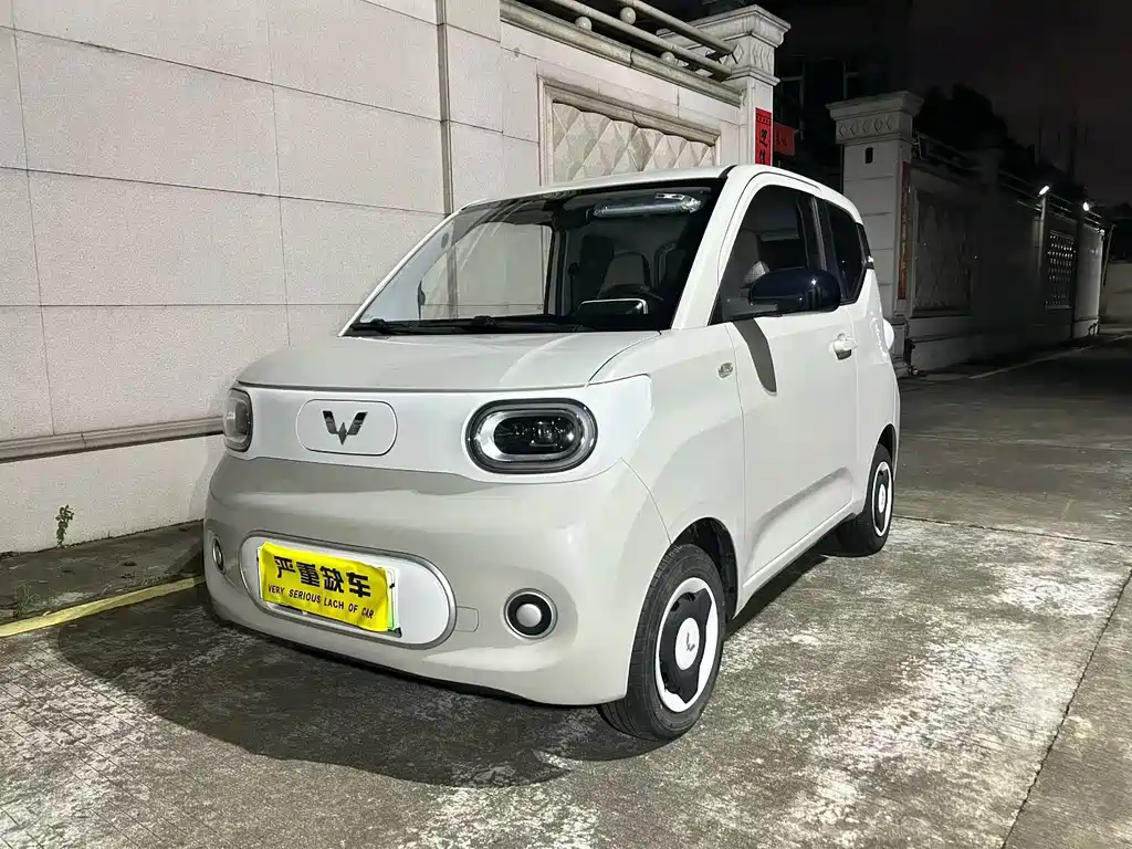 Wuling Hongguang MINIEV 2025