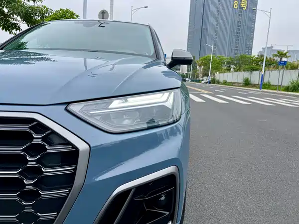 Audi Q5L 2022