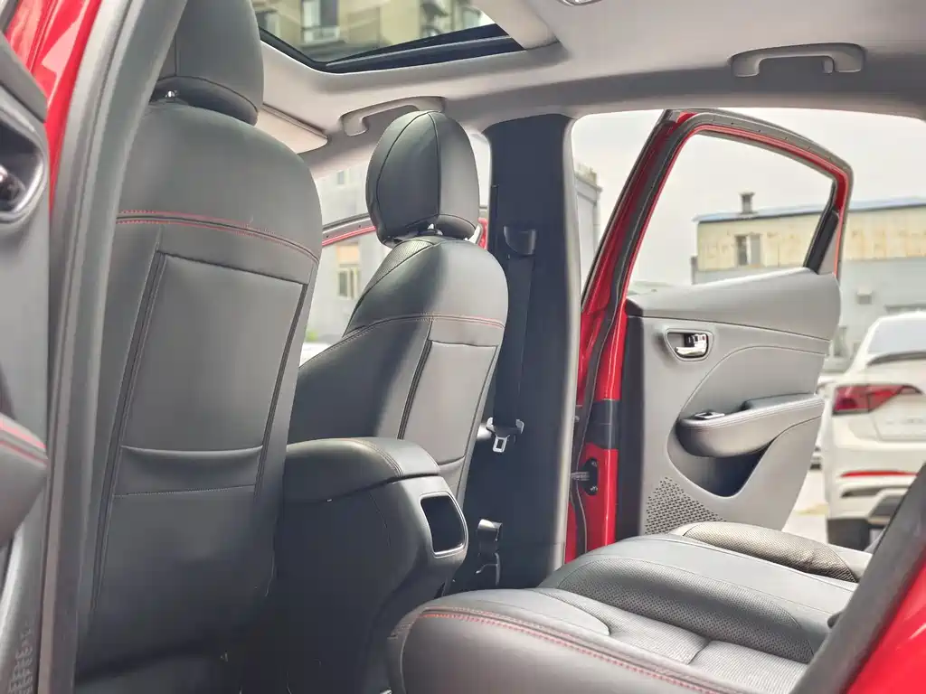 Fiat Viaggio 2016 — фото 17