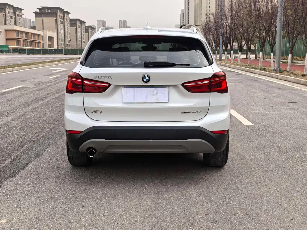 BMW X1 2019 — фото 15