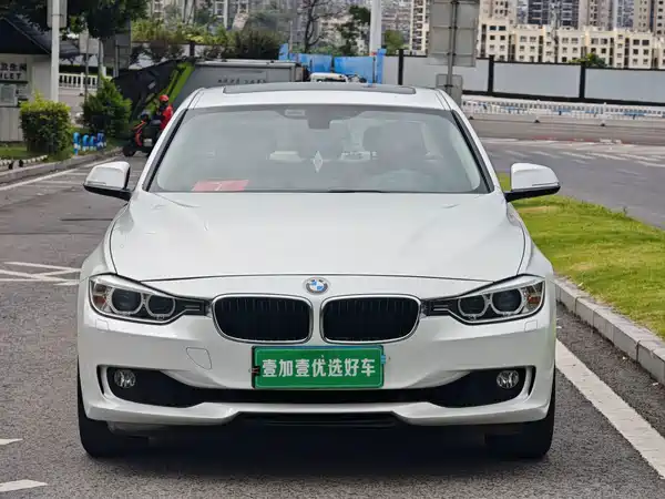 BMW 3 Series 2012