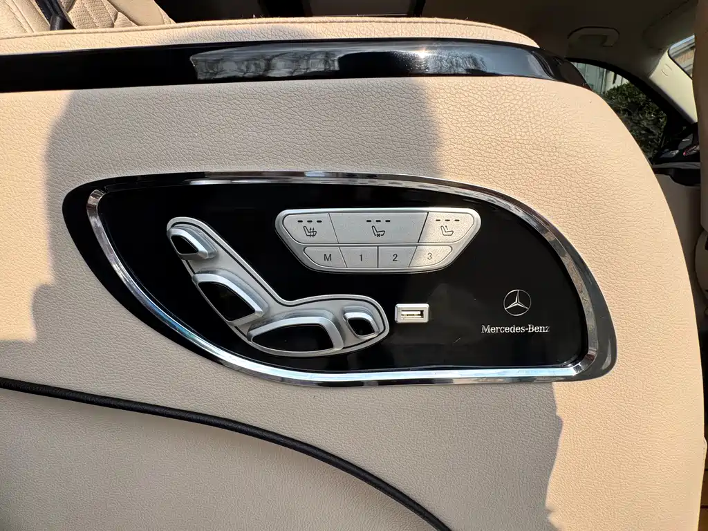 Mercedes-Benz Vito 2020 — фото 12