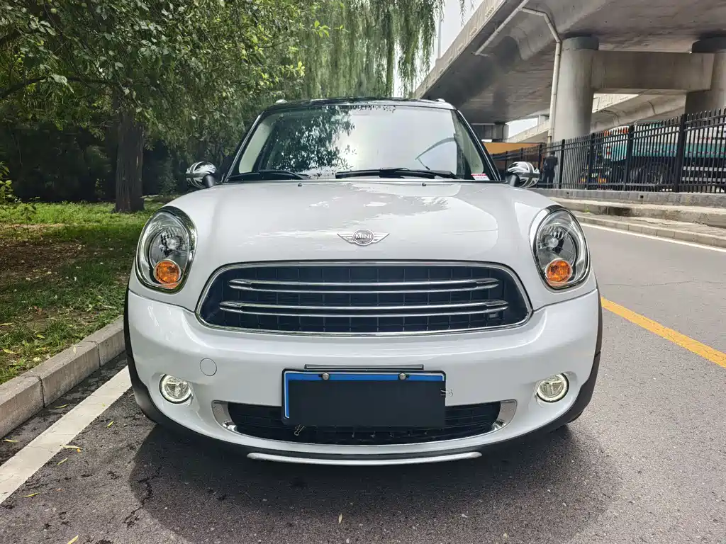 MINI Countryman 2015