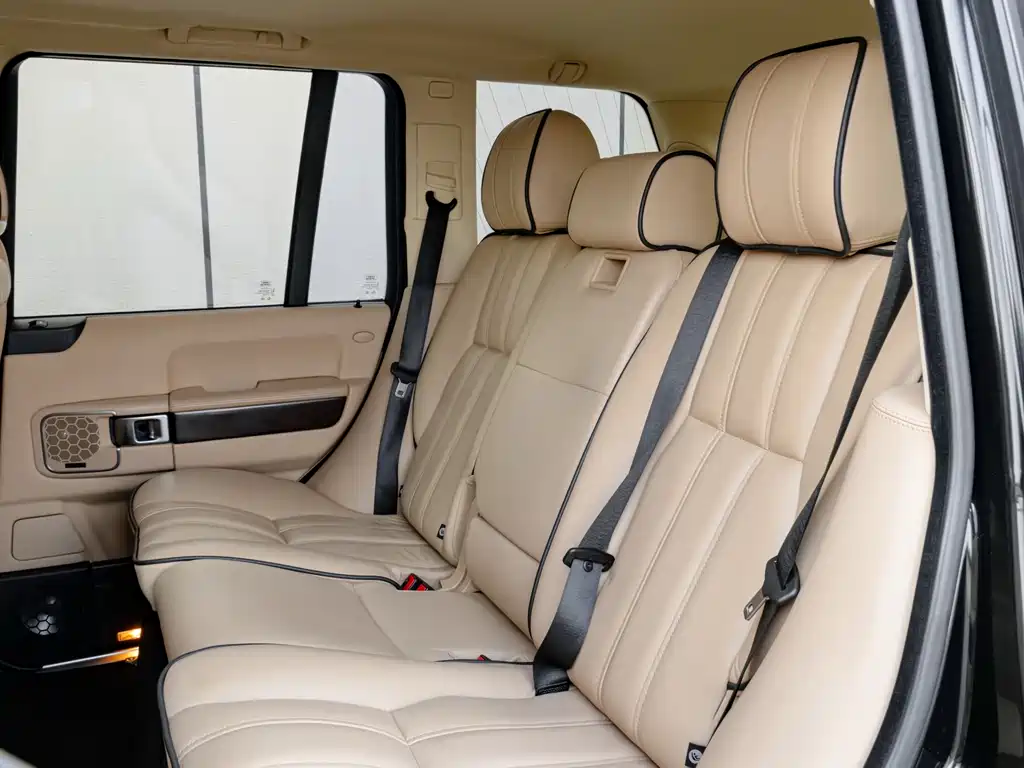 Land Rover Range Rover 2011 — фото 19