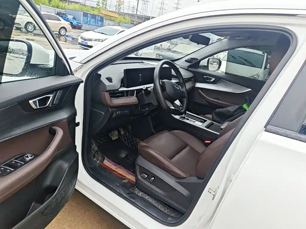 Chery Tiggo 7 2025 — фото 16