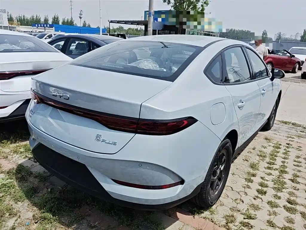 BYD Qin PLUS 2026 — фото 7