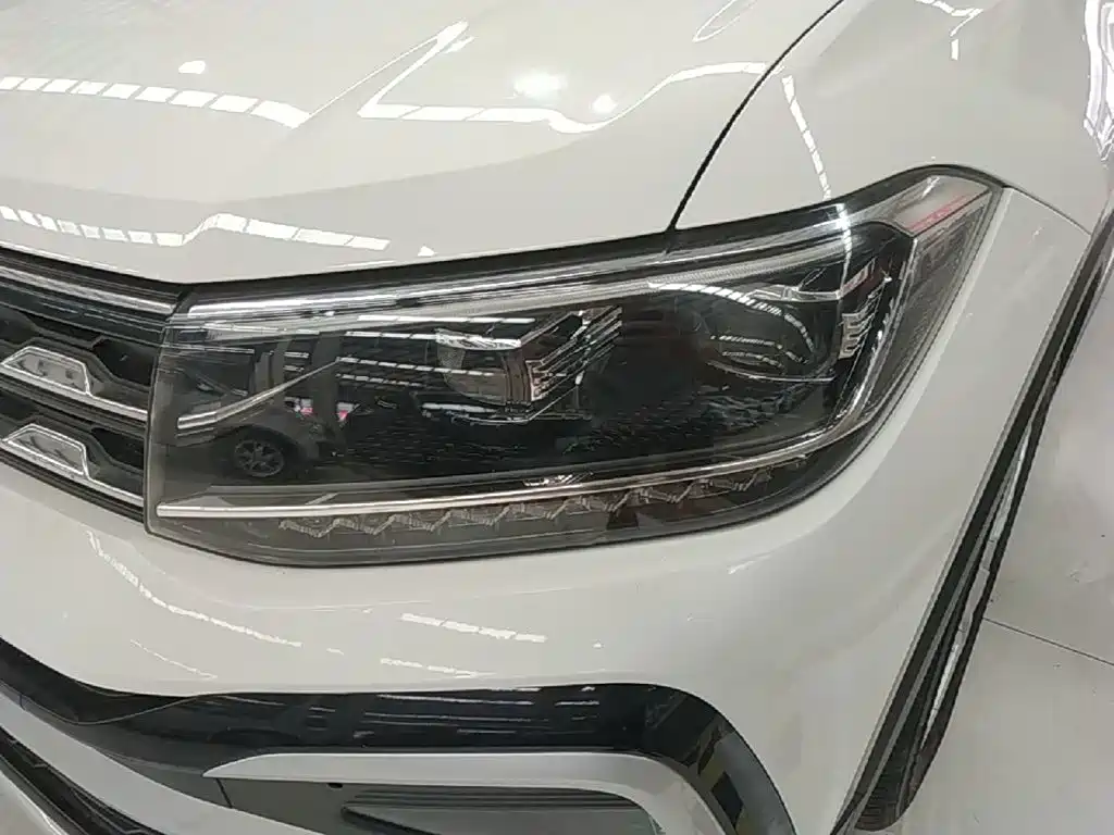 Volkswagen T-Cross 2019 — фото 24