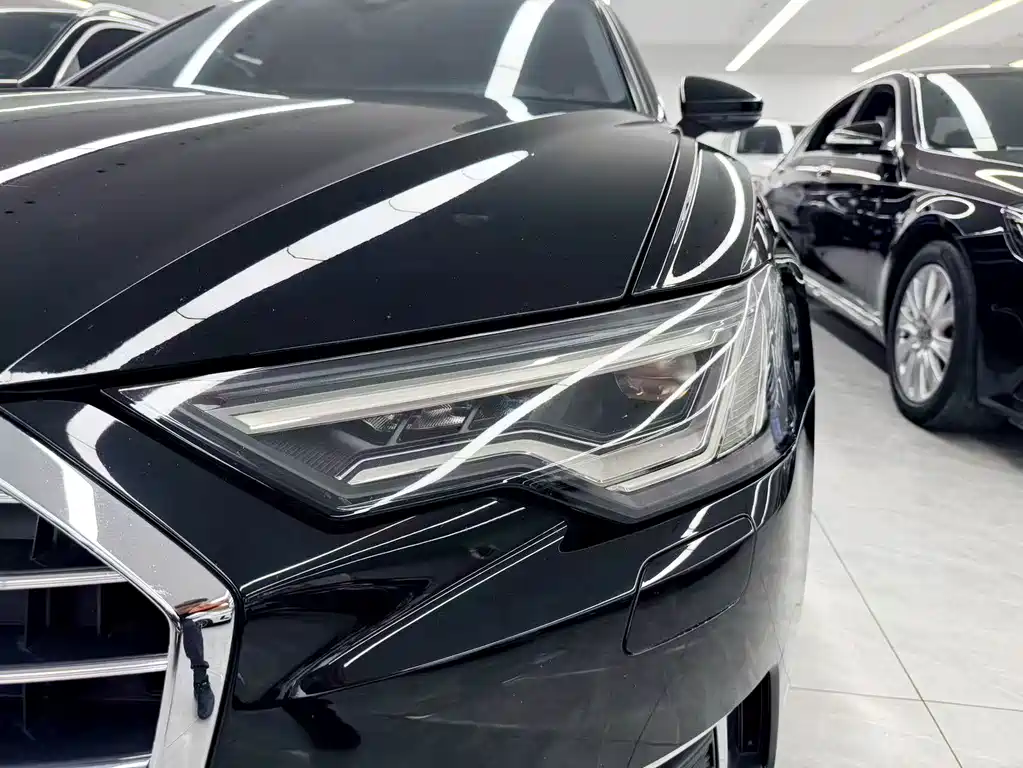 Audi A6L 2021 — фото 20