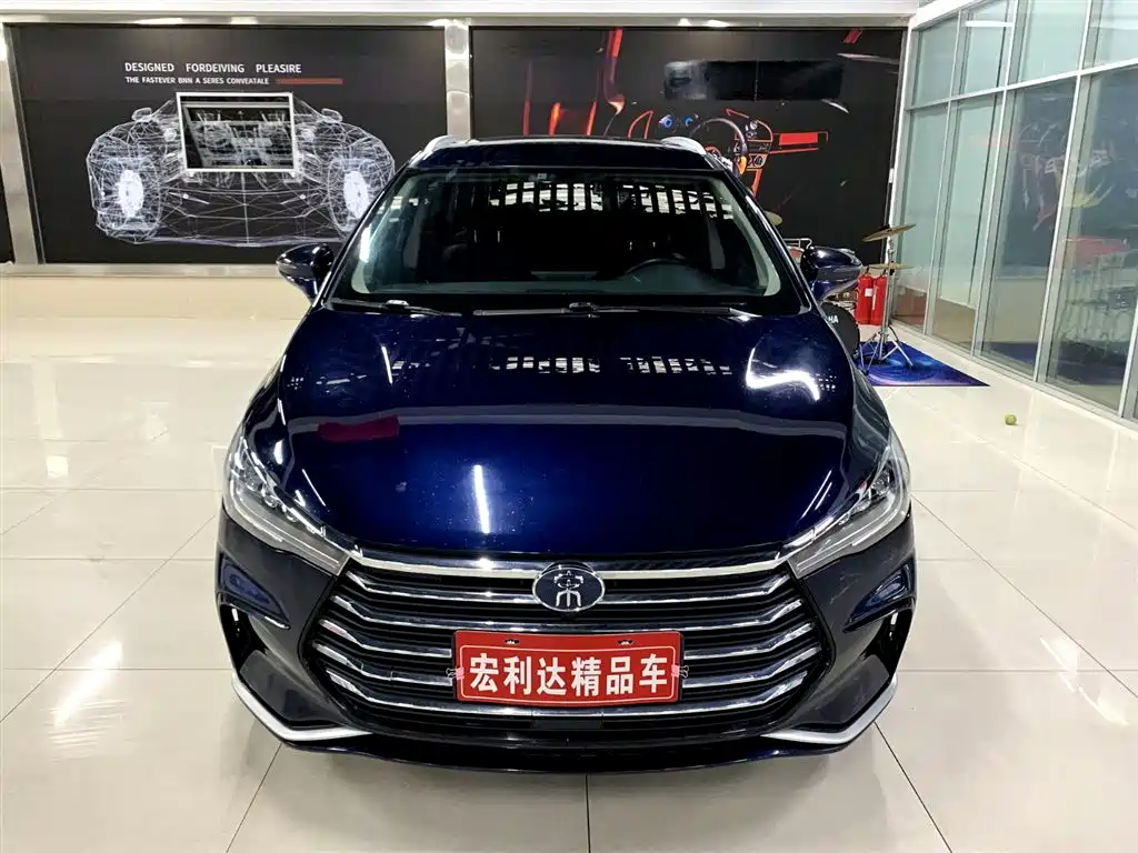 BYD MAX 2021 — фото 1
