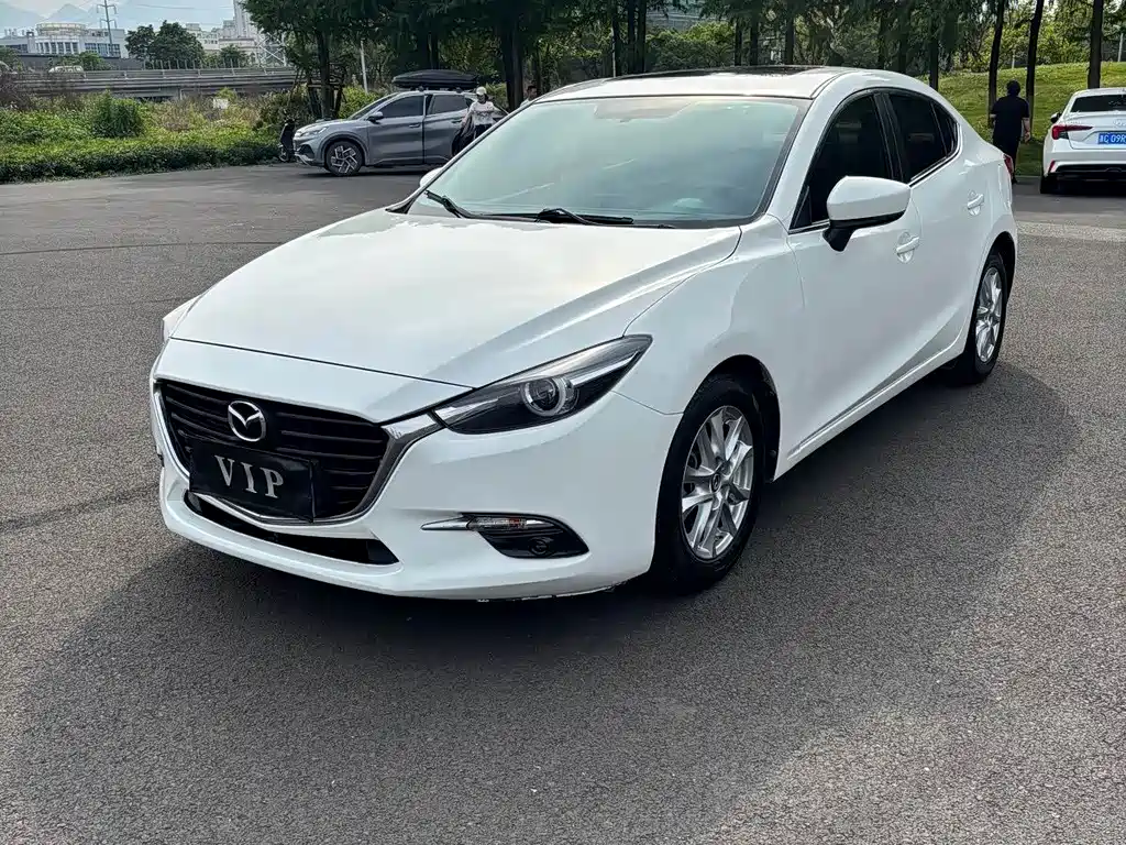 Mazda 3 Axela 2020 — фото 2