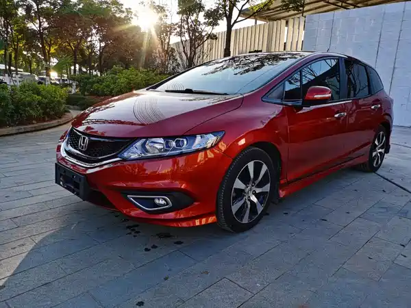 Honda Jade 2014