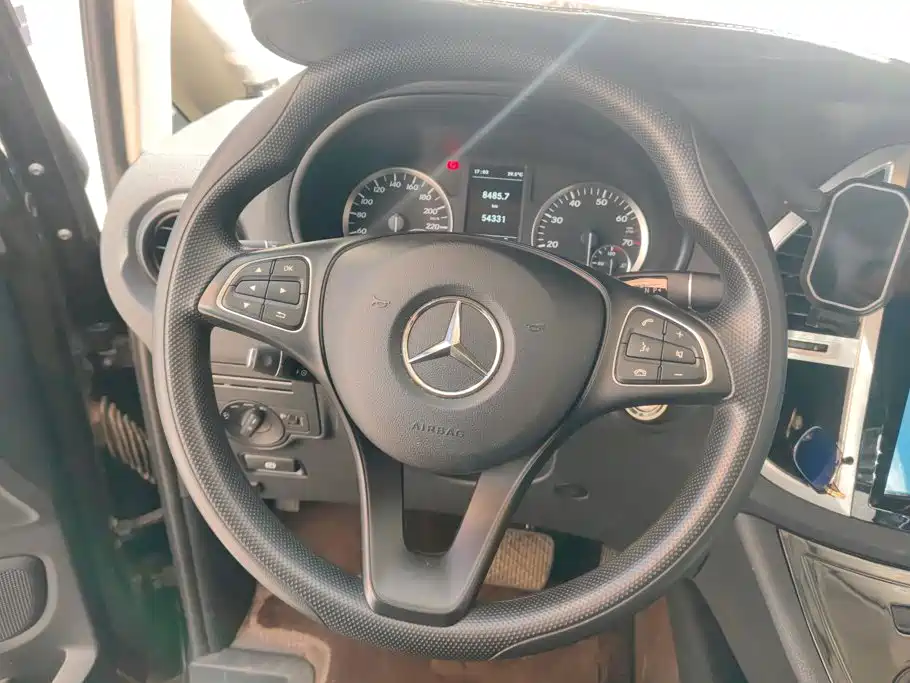 Mercedes-Benz Vito 2018 — фото 15
