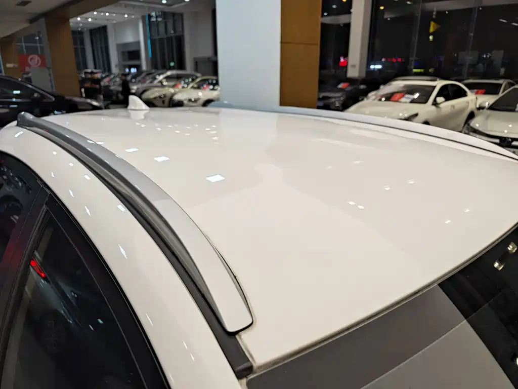 Toyota Yaris L 2020 — фото 33