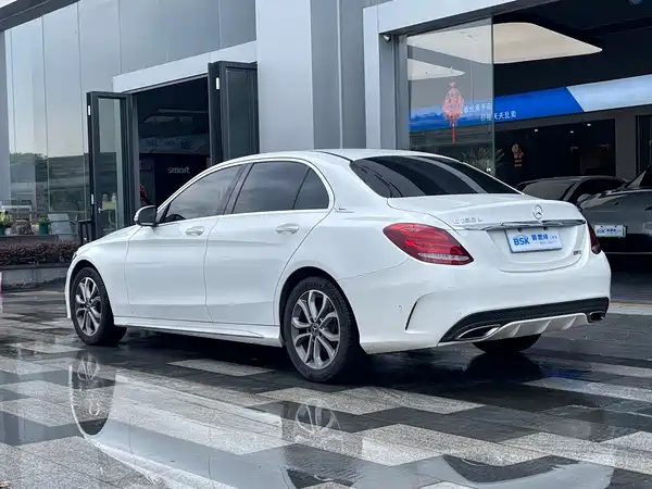 Mercedes-Benz C-Class 2017