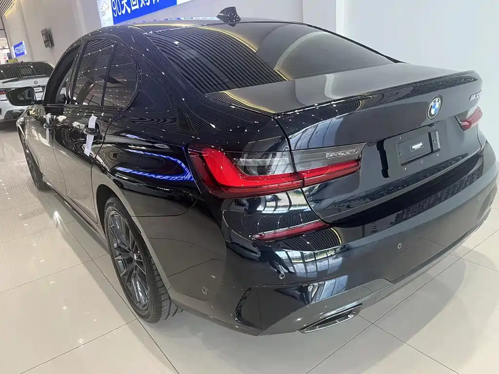 BMW 3 Series 2022 — фото 14
