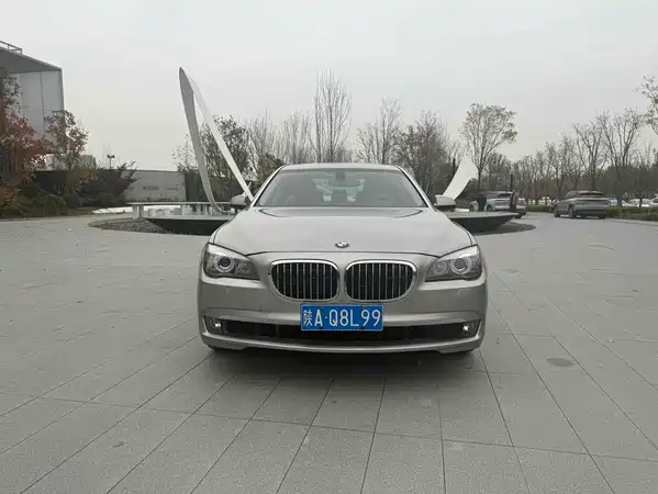 BMW 7 Series 2009