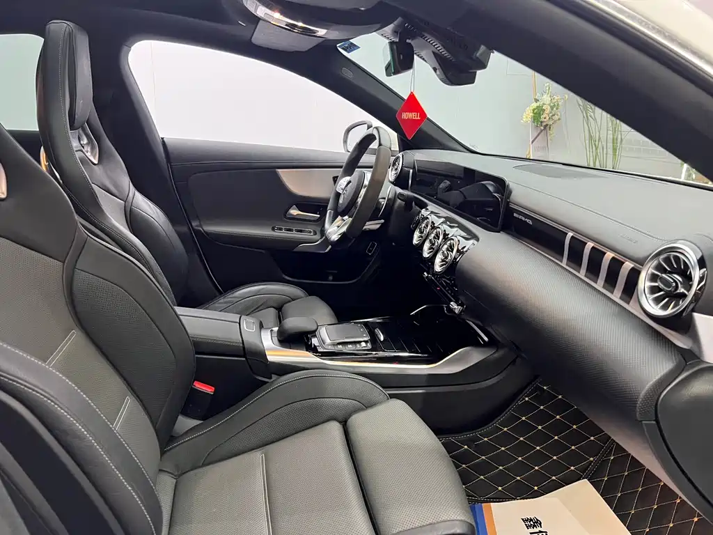 Mercedes-Benz Mercedes CLA AMG 2023 — фото 14