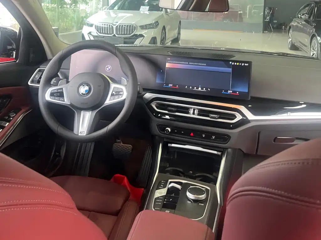BMW 3 Series 2024