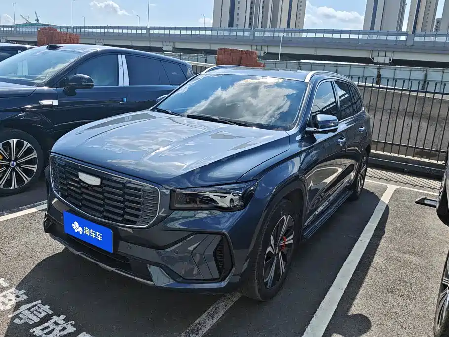 Geely Xingyue L 2022 — фото 1