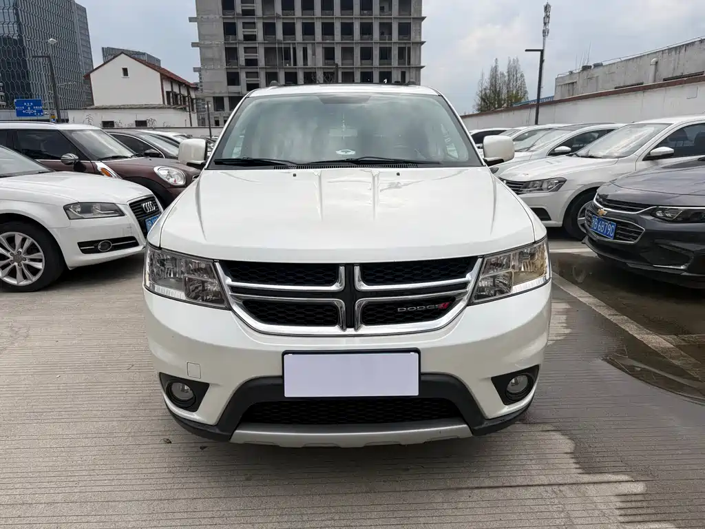 Dodge Journey 2015 — фото 3
