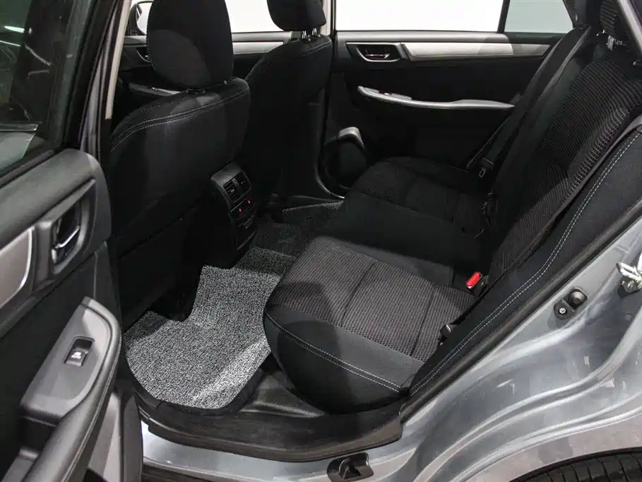 Subaru Outback 2015 — фото 11