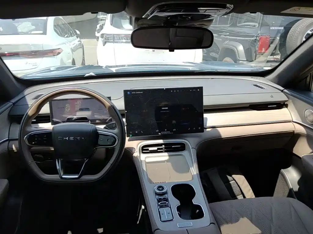 Chery Tiggo 8 PLUS C-DM 2024 — фото 10