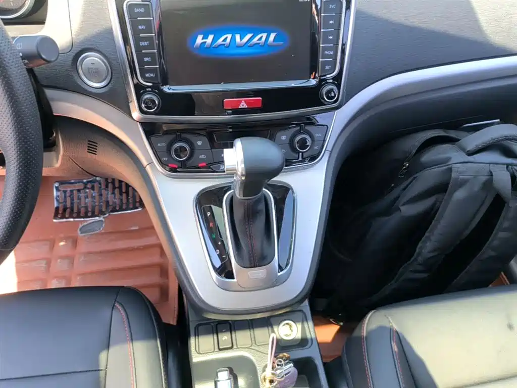 Haval M6 2017 — фото 14