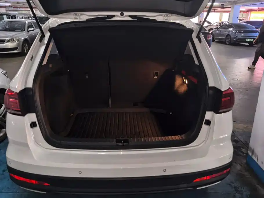 Volkswagen Tharu 2022