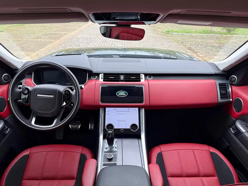 Land Rover Sport 2020 — фото 7