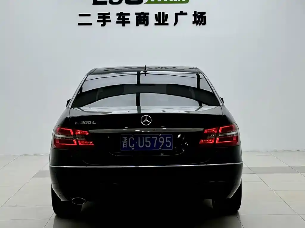 Mercedes-Benz E-Class 2013
