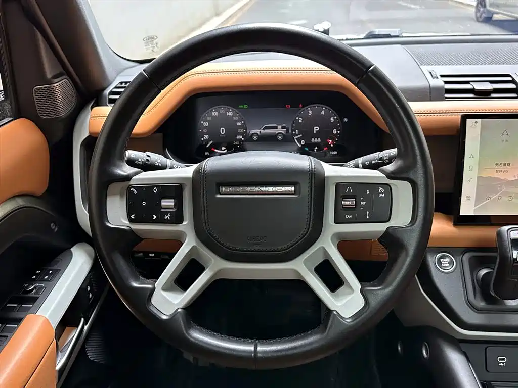 Land Rover Defender 2022 — фото 12