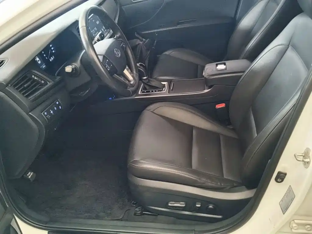 Hyundai Mistra 2017 — фото 11