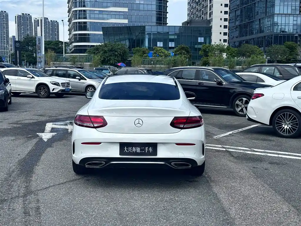 Mercedes-Benz C-Class 2019