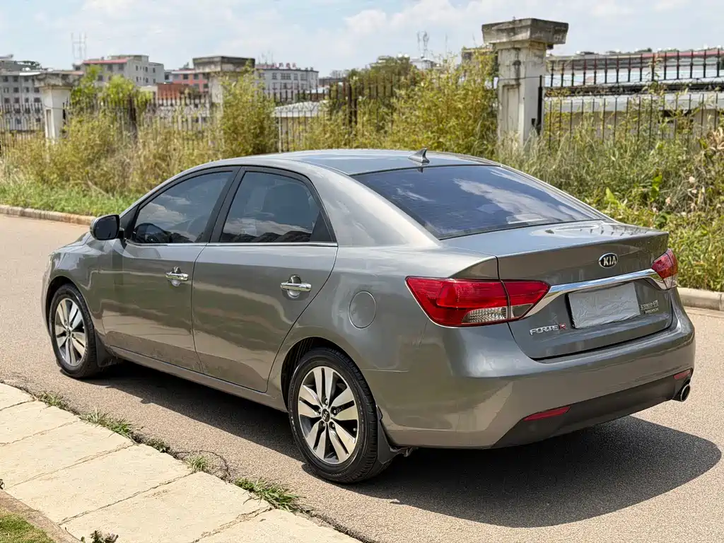 Kia Forte 2014 — фото 6