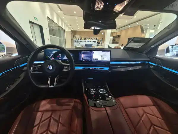 BMW 5 Series 2024