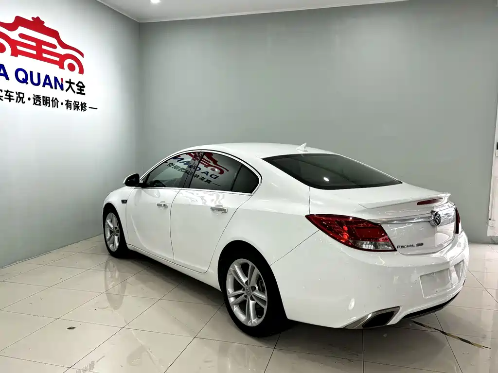 Buick Regal 2012 — фото 16