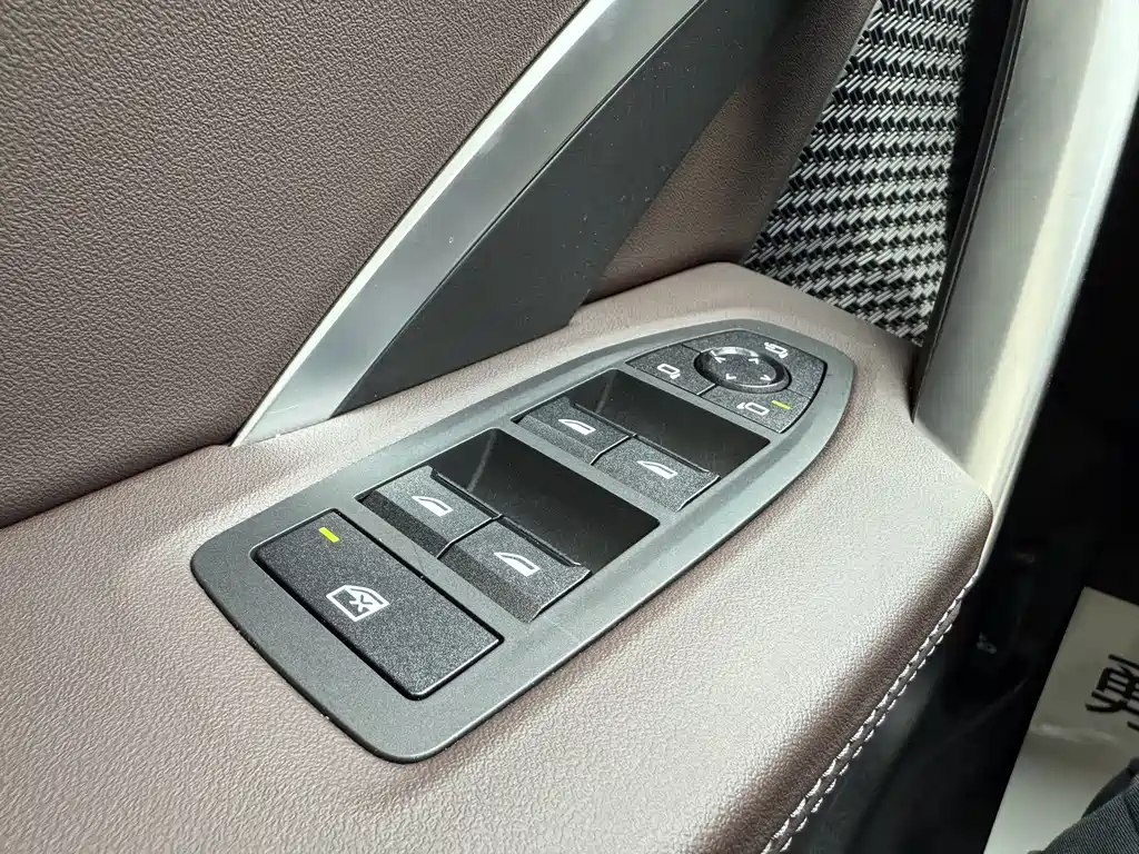 BMW X1 2024 — фото 17