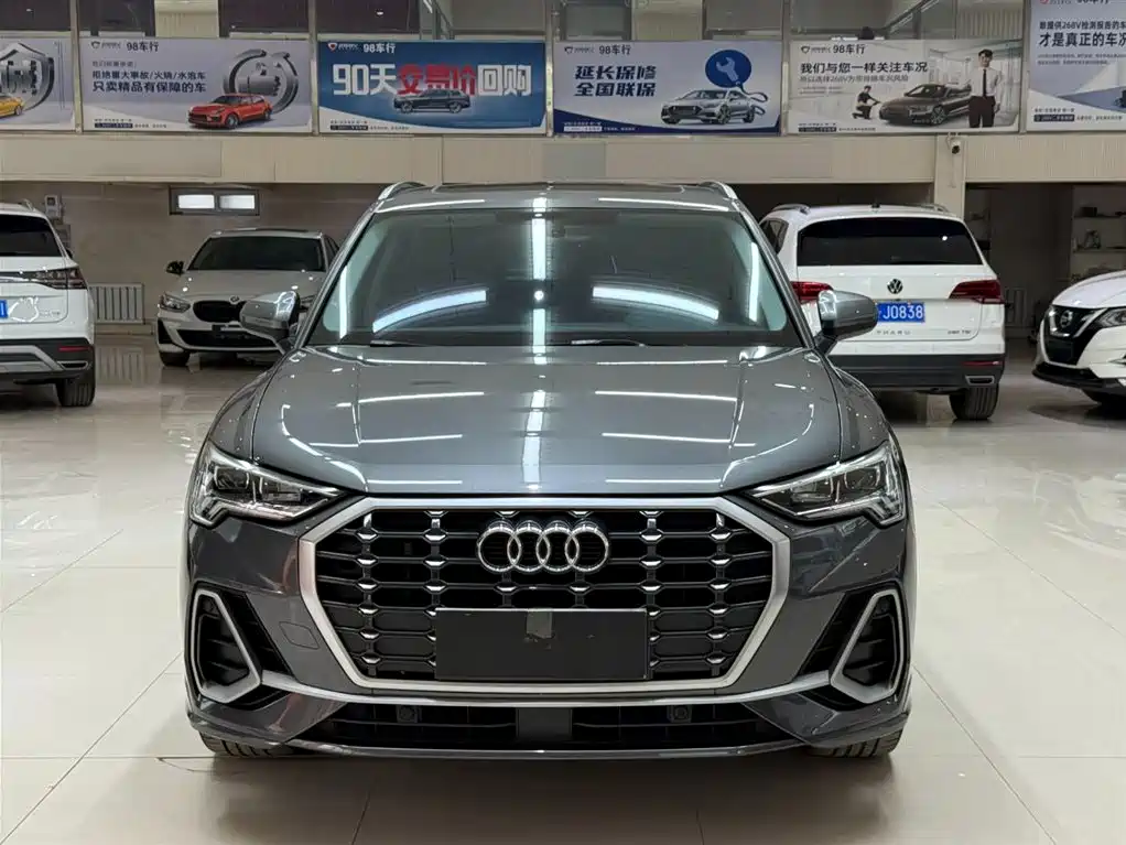Audi Q3 2023 — фото 2