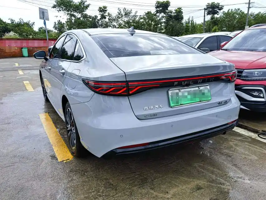 Chery Fengyun A8L 2025 — фото 8